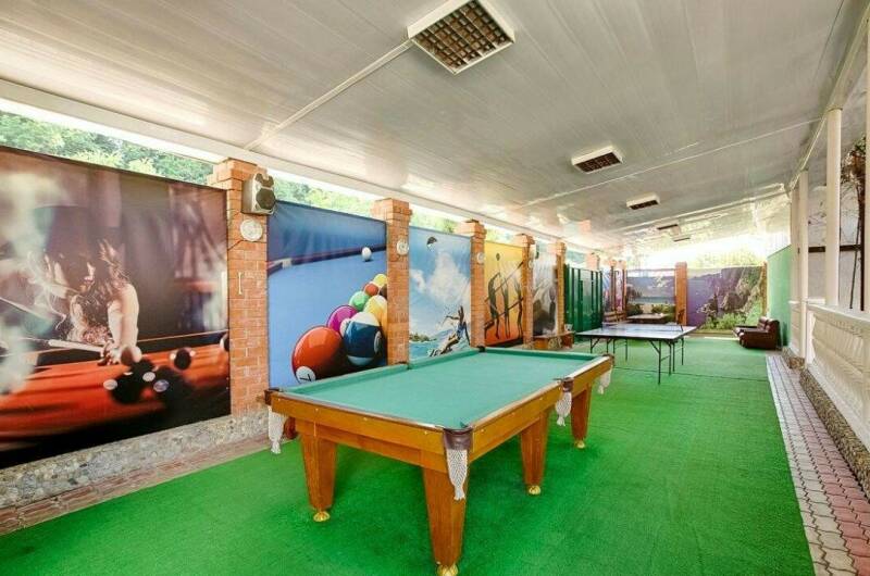 Апартаменты у бассейна