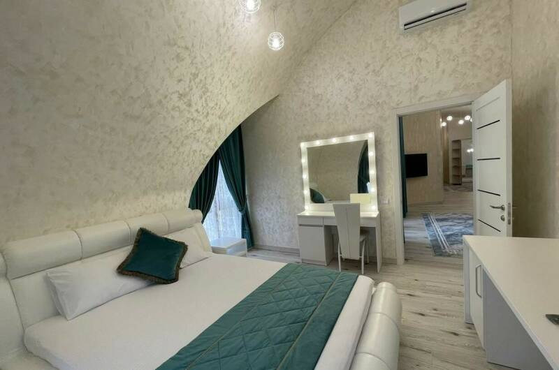 Люкс большой трехкомнатный