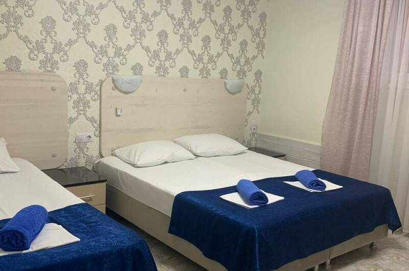 Бюджетный трехместный номер