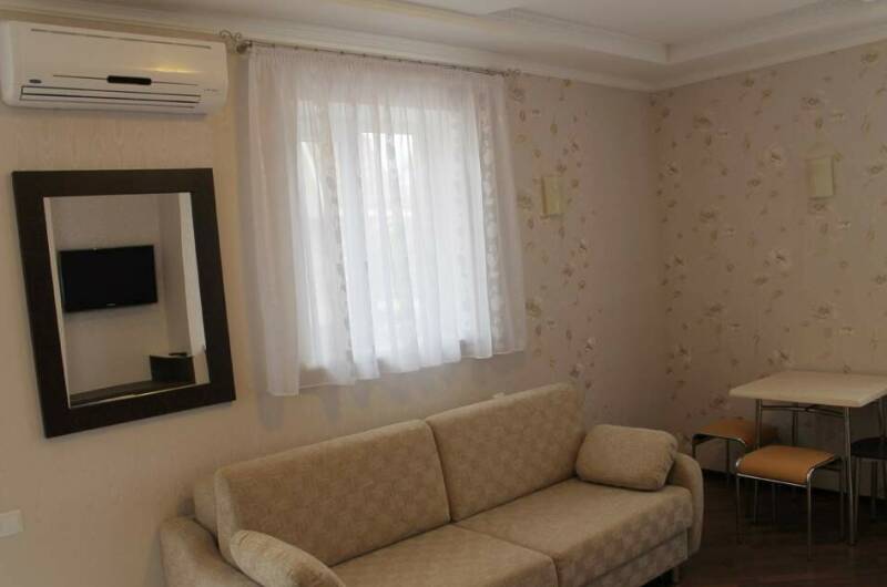 4-х местный 2-х комнатный номер (№ 8)