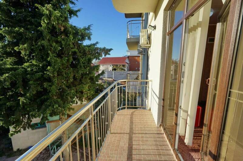 Трёхместный «Стандарт» с балконом