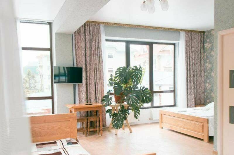 Четырехместный номер с террасой