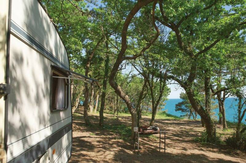 Место для кемпера (автодома)