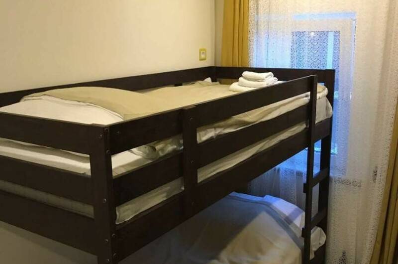 Апарт «Yellow»