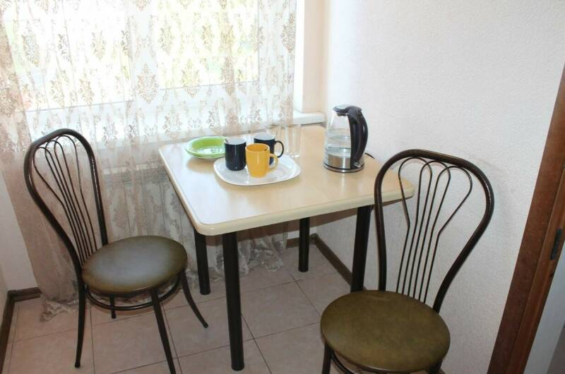 № 4 «Номер на 2−3 человека с балконом на море»