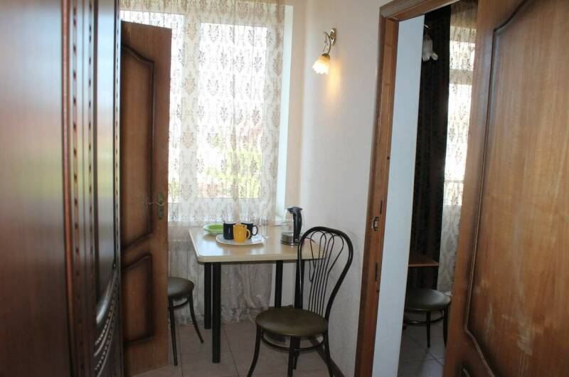 № 4 «Номер на 2−3 человека с балконом на море»