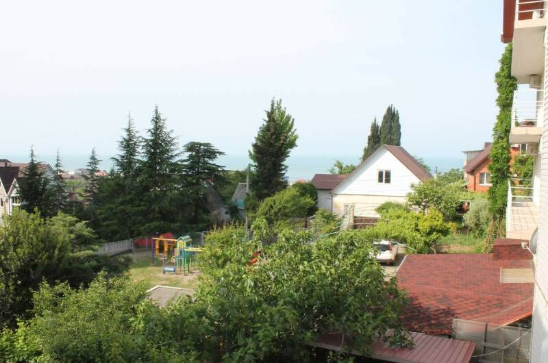 № 10 «Номер на 5 человек с отдельным входом »