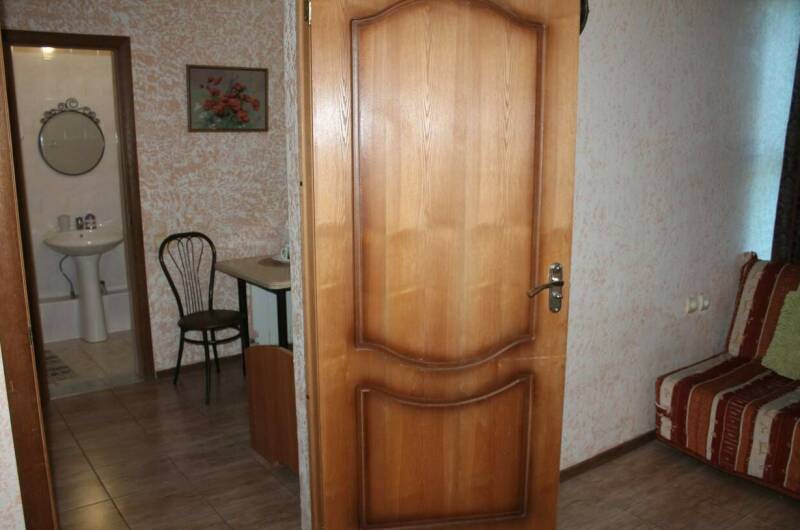 № 3, № 6 «Двухкомнатный номер на 4 человека»