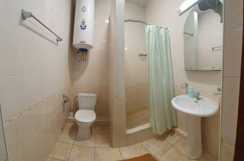 Трёхместный с частичным видом на море