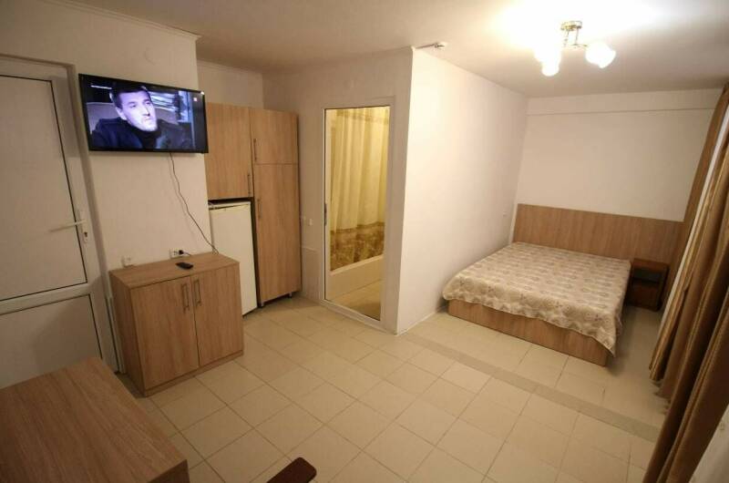 3-х местный «Полулюкс» цоколь