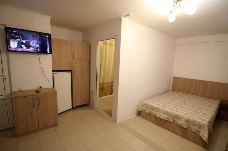 3-х местный «Полулюкс» цоколь