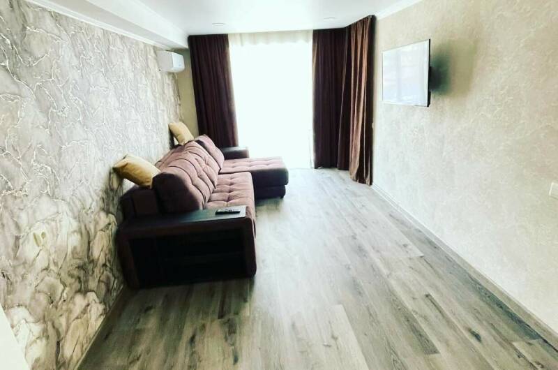 Двухкомнатный номер до 5 человек (№ 4)