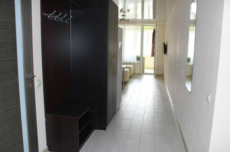 6-ти местный 3-х комнатный с кухней «Семейный»