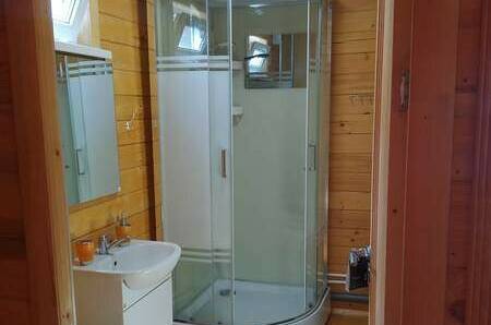 Шестиместный «Люкс»