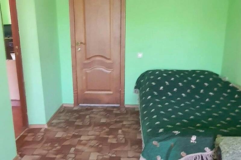 2хкомнатная на 3 м этаже до 5х человек