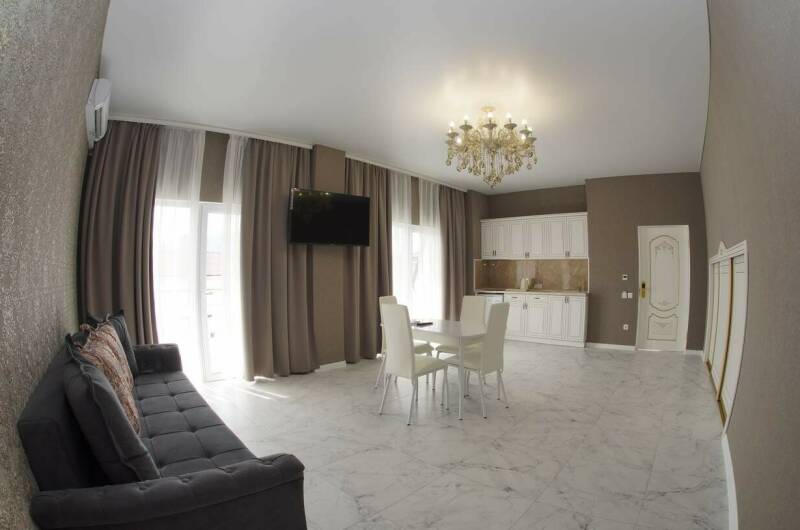 Двухкомнатный с кухней