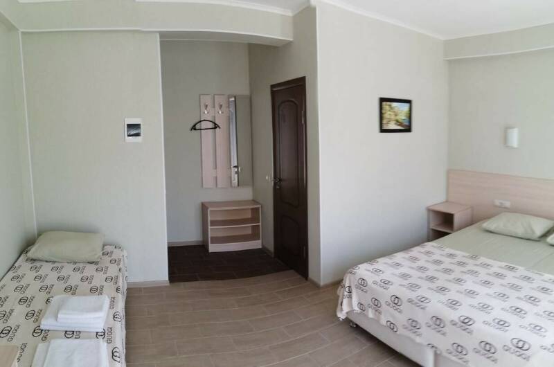 Трехместный номер (Номер 2/1)