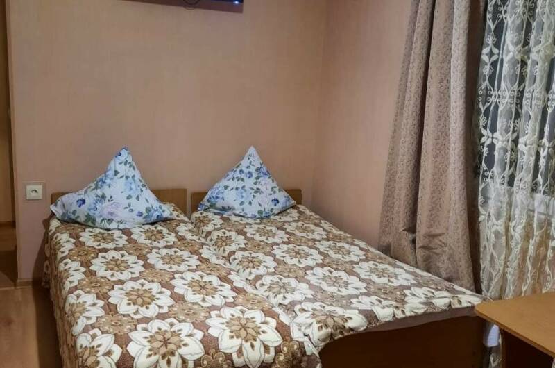 Четырехместный стандарт с балконом