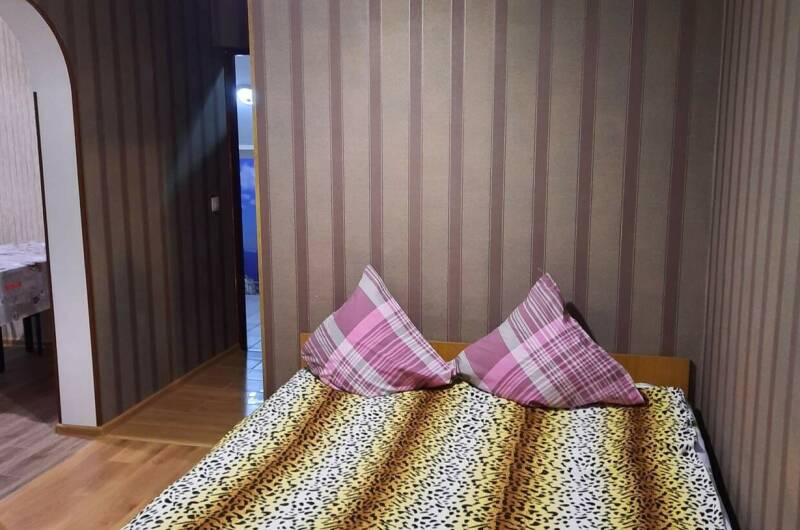 Трехместная с кухней и балконом