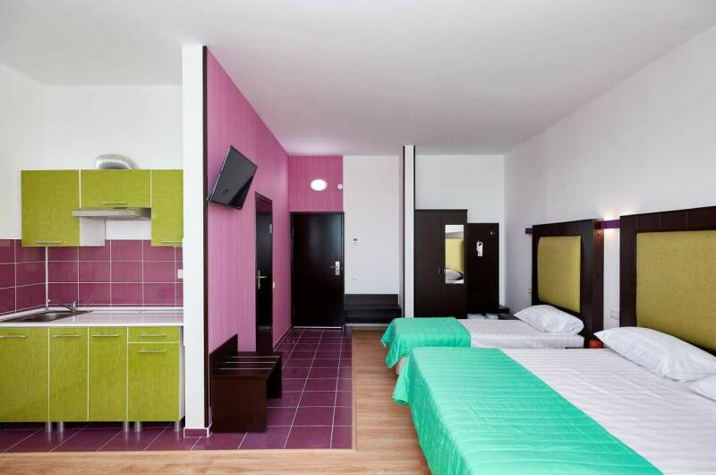 Трёхместный номер стандарт без балкона