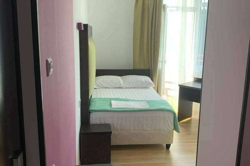 Одноместный Делюкс с балконом видом на сад и горы