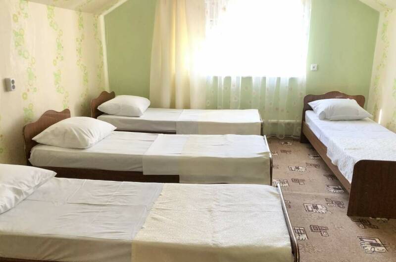 «Семейный» 6-местный апартамент № 14