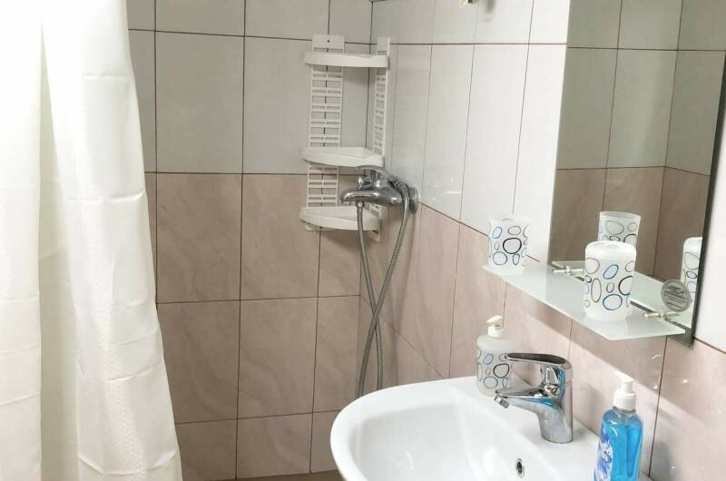 «Семейный» 6-местный апартамент № 14