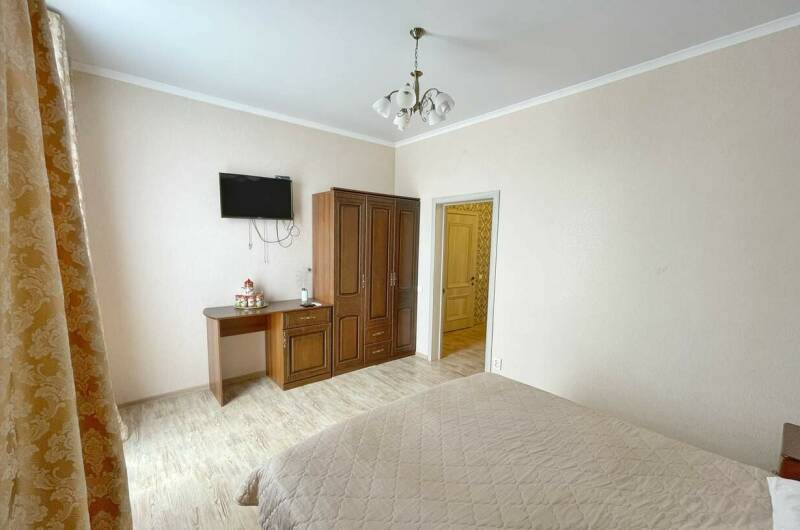 Двухкомнатный номер с видом на море