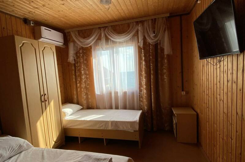 Трехместный «Стандарт» с видом на море