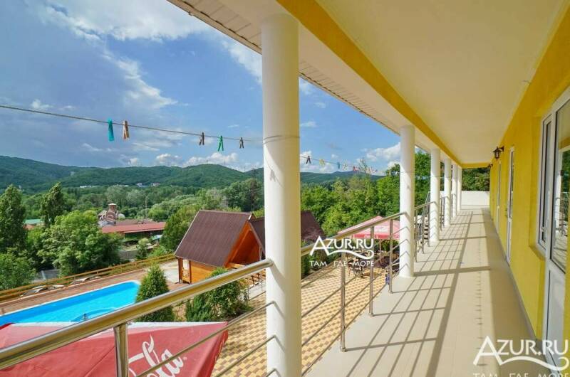 Трёхместный номер «Комфорт»