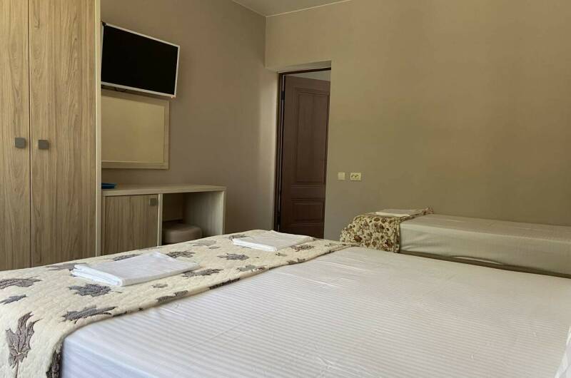 Трёх местный «Полулюкс»