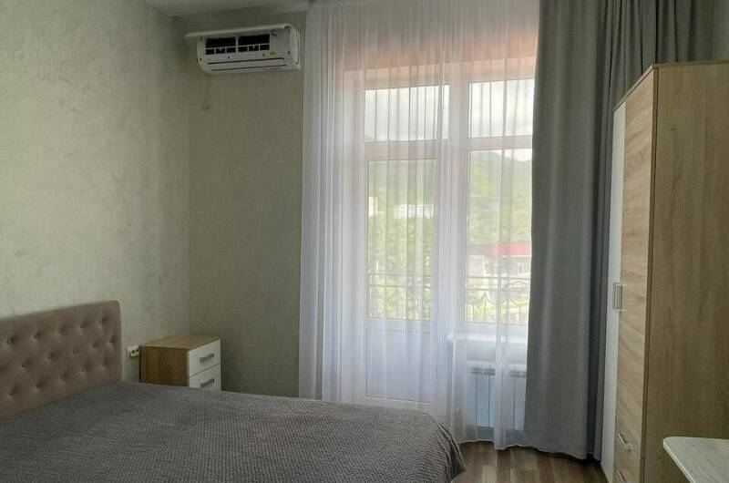 6-ти местный номер с балконами — 3 этаж