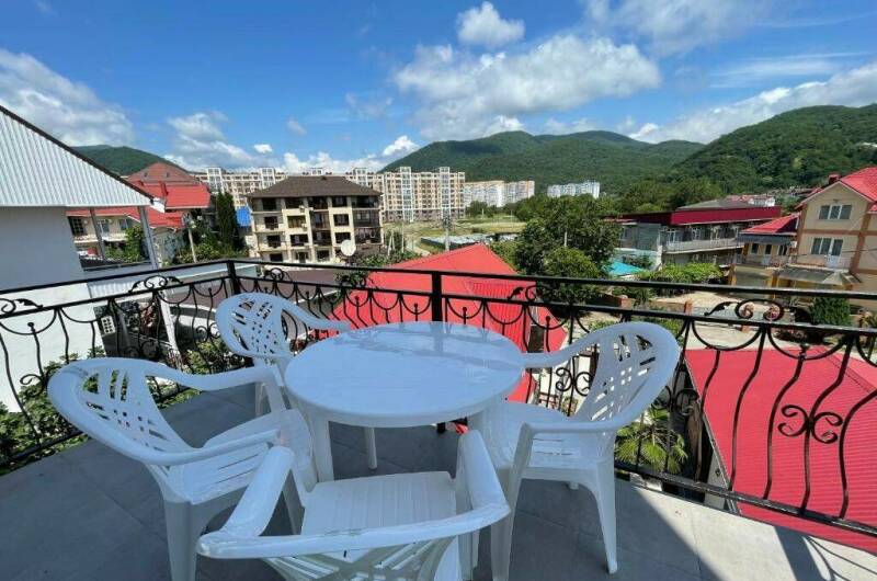 6-ти местный номер с балконами — 3 этаж