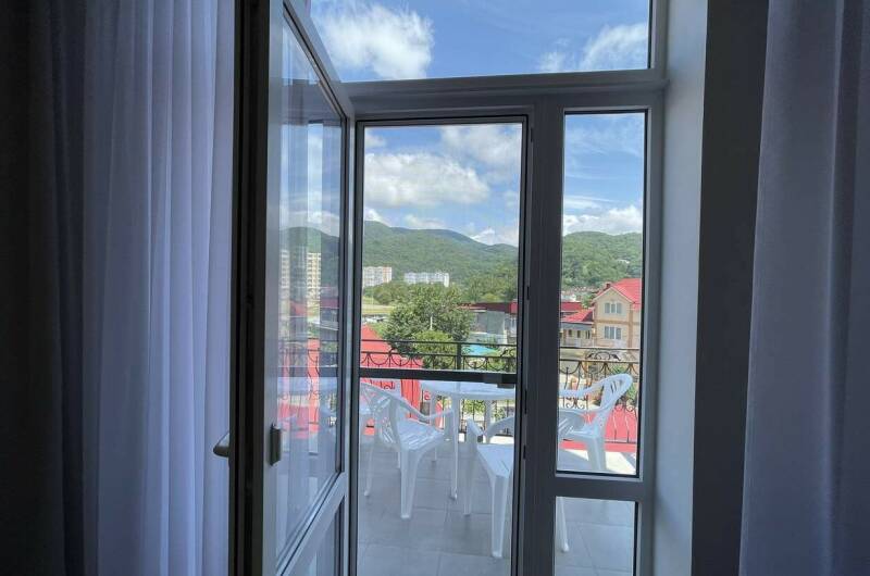 4-х местный номер с балконом — 3 этаж