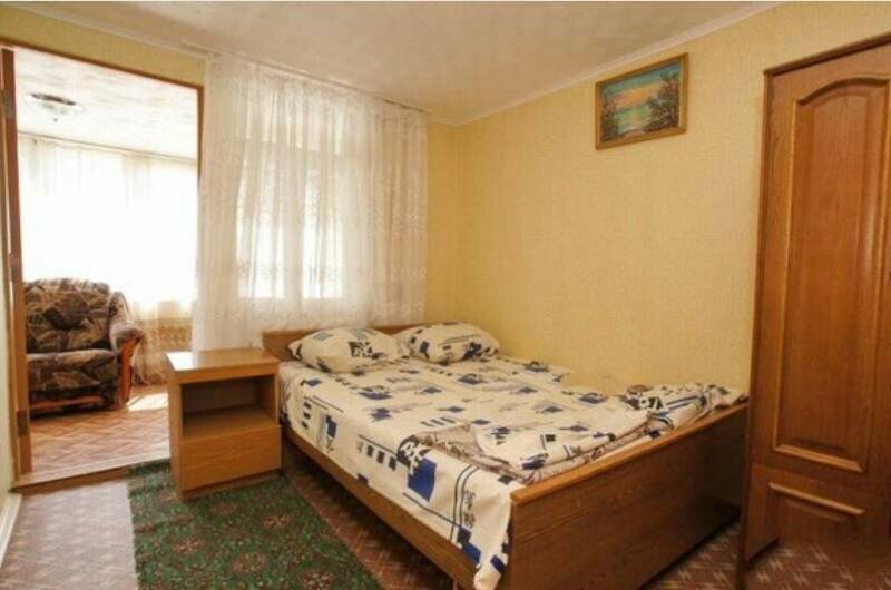 Двухкомнатный номер с лоджией и кондиционером