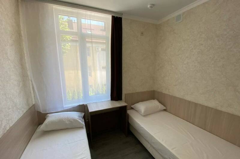 Четырехместный номер с балконом (2 спальни)