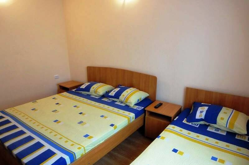 «Стандарт» 3-местный