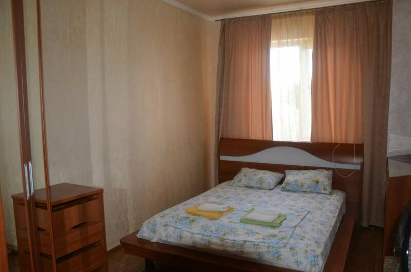 Двухкомнатный с кухней