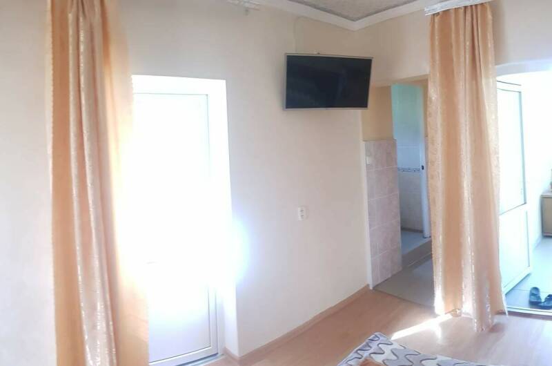 2 х комнатный с кухней