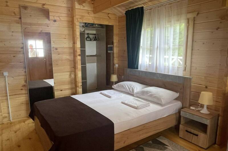 Домик с верандой