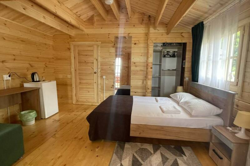 Домик с верандой