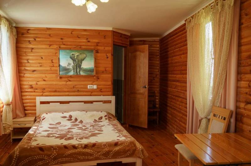 Улучшенный однокомнатный номер с общей террасой