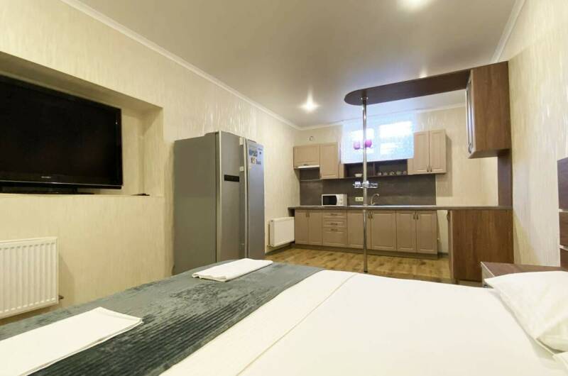 Апартаменты 2-х комнатные с кухней