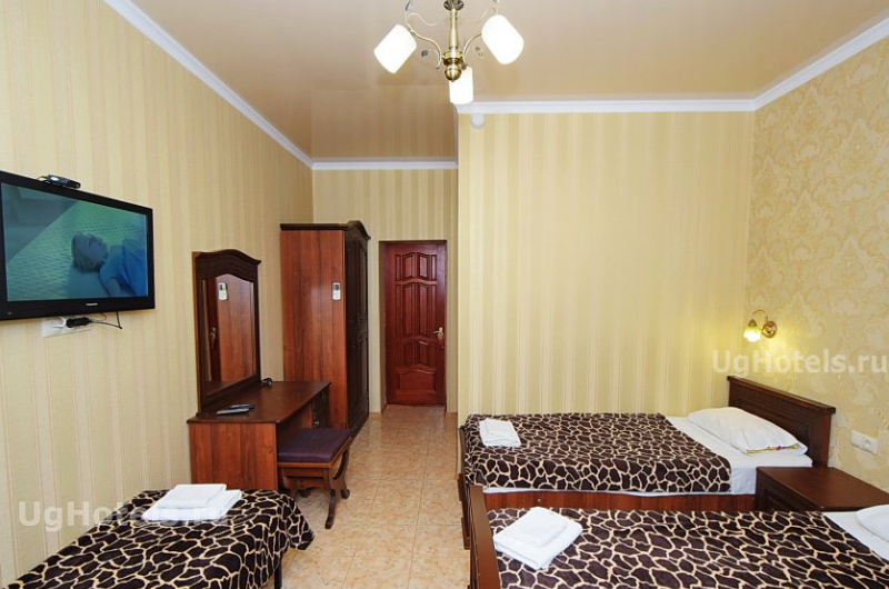 «Стандарт» 4-х местный с балконом