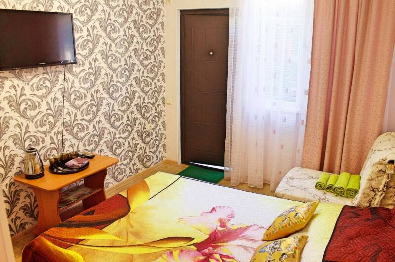 Удобный номер категории «Комфорт» в коттедже