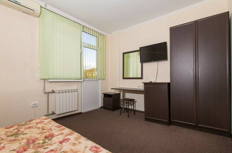 Комната «Комфорт» с отдельным балконом