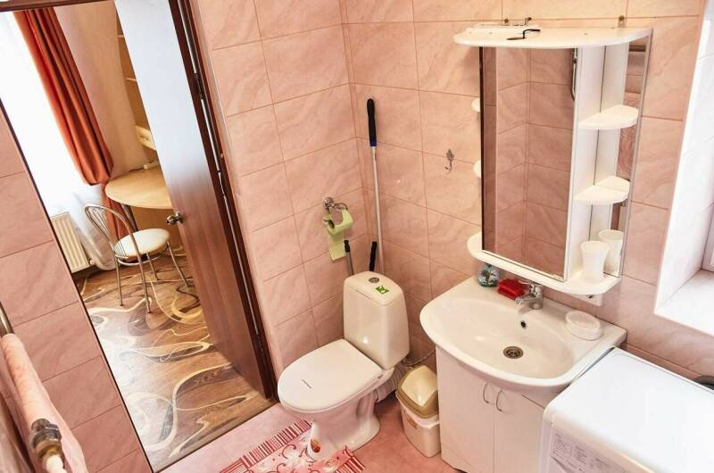 Комната-студия № 8