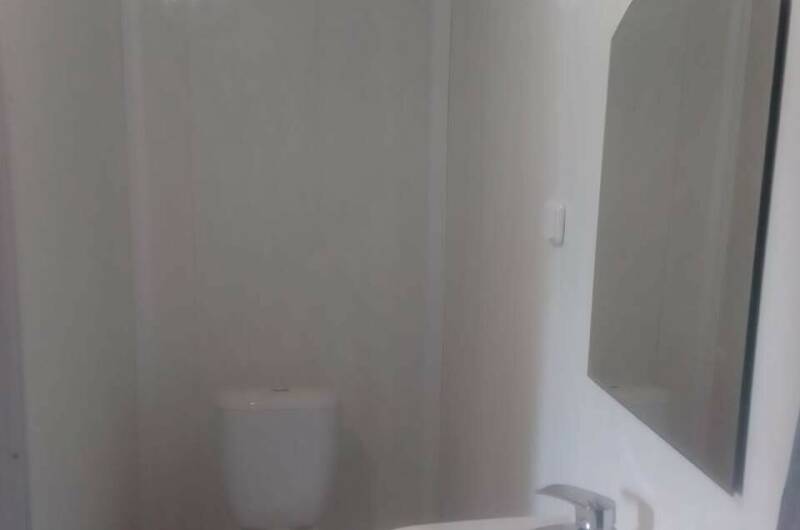 Трехместный номер с основными удобствами