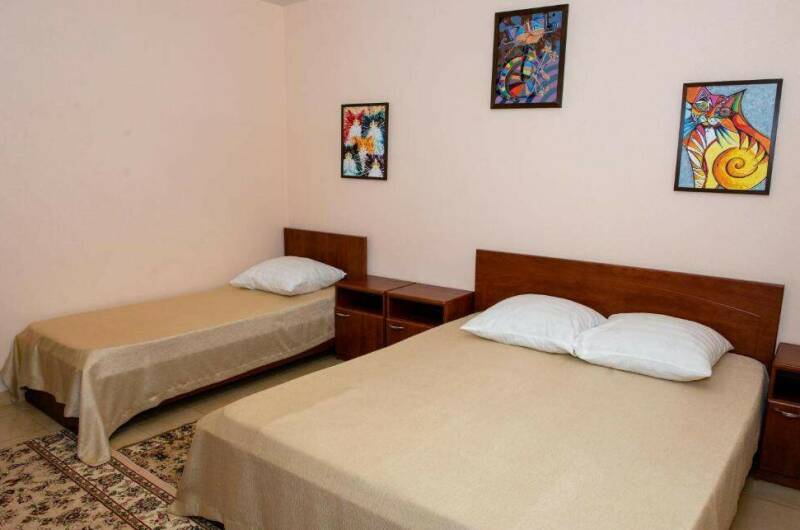 Трехместный однокомнатный «Люкс»