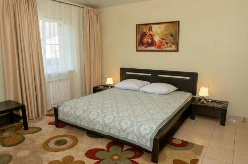 Роскошный четырехместный «Люкс»